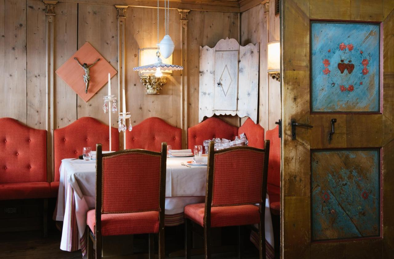 Hotel La Perla: The Leading Hotels Of The World Corvara In Badia Esterno foto