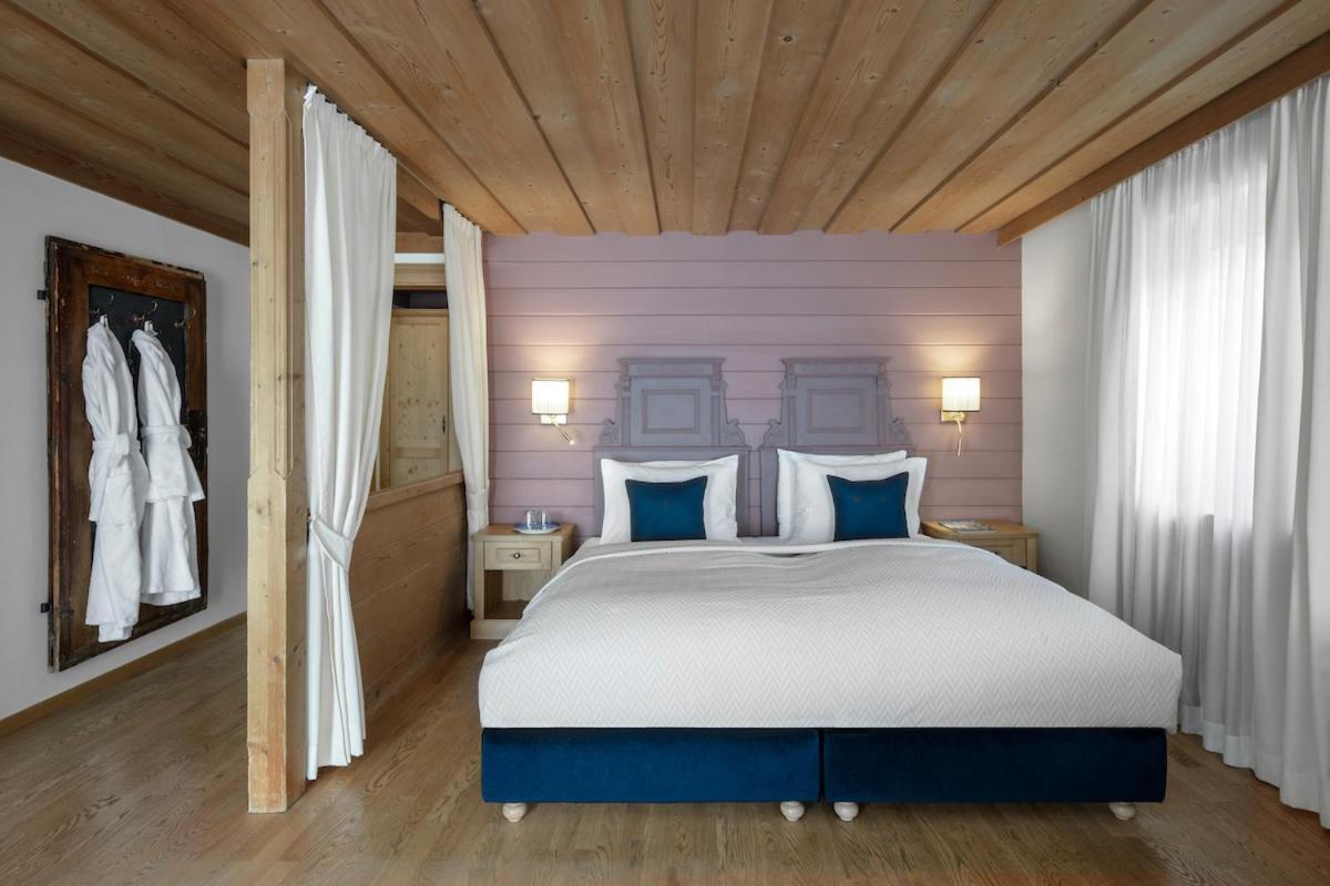 Hotel La Perla: The Leading Hotels Of The World Corvara In Badia Esterno foto